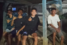 Babinsa Koramil 405-07 Pulau Pinang Bareng Komponen Masyarakat Standby di Pos Satkamling 