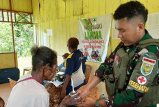 Tingkatkan Kesehatan Lansia, Ini Kolaborasi Prajurit Perbatasan Dengan Puskesmas Indiyandit