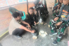 Langsung dari Kebun, Crew Dokumentasi TMMD 128 Kodim 0405 Lahat Nikmati Buah Durian dari Hutan