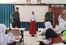Prajurit Kodim Palembang Tanamkan Nilai Kebangsaan kepada Siswa SD di Talang Bubuk Plaju