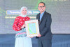 Inovasi Ramah Lingkungan, Dirut Semen Baturaja Dinobatkan Penghargaan Indonesia’s Top Green Leaders 2024