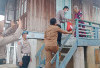 Door to Door Cegah Karhutla, Polres Muara Enim Edukasi Warga hingga Salurkan Bansos