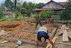 Selesaikan Pembangunan MCK di Lubuk Tampang, Sinergi Ini Dilakukan Satgas TMMD Kodim Lahat
