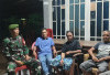 Babinsa 405-12 Kota Lahat Terjun Laksanakan Hal Ini Bersama Komduk di Desa Sugiwaras 