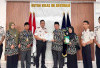 Rutan Baturaja Berikan Penghargaan kepada Kemenag OKU atas Dedikasi Pembinaan Kerohanian Warga Binaan