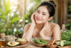 7 Cara Membuat Wajah Glowing dengan Bahan Alami, Mudah Ditemukan!