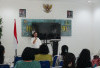 Gelar Doa Bersama Umat Kristiani, Persit KCK PD II Sriwijaya Panjatkan Doa Keselamatan Prajurit