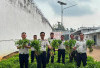 Lahan Branggang Disulap Hijau dan Subur! Rutan Palembang Panen Puluhan Kilo Kangkung
