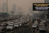 Kabut Asap Makin Parah, Macet Mengintai! 5 Cara Cerdas Hindari Antrean Panjang