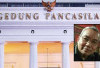 Pancasila di Persimpangan Jalan