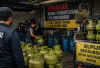 Bongkar Bisnis Pengoplosan LPG Bersubsidi, Gas Ilegal Dijual ke Dapur MBG