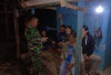 Patroli Komduk, 2 Babinsa Koramil 405-13 Dempo Selatan dan Warga Penjalang Saling Kerjasama
