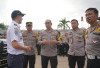Pengawasan Kendaraan Barang, Kapolda Sumsel Melakukan Peninjauan UPPKB Kertapati Palembang