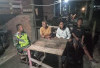 SERSAN! Babinsa Koramil 405-01 Tebing Tinggi Berdiskusi Bersama Petugas Ronda Malam 