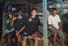 Babinsa Koramil 405-07 Pulau Pinang Bareng Komponen Masyarakat Standby di Pos Satkamling 